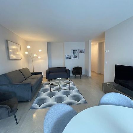 Ferienwohnung Le Mont-Veyrier, Parking Et Vue Annecy Exterior foto