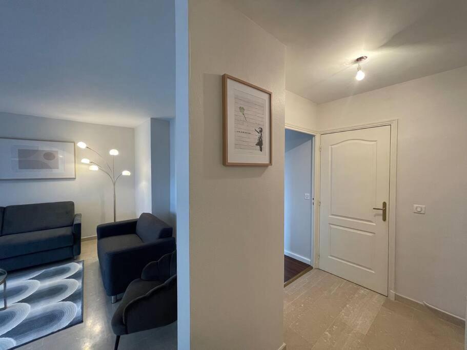Ferienwohnung Le Mont-Veyrier, Parking Et Vue Annecy Exterior foto